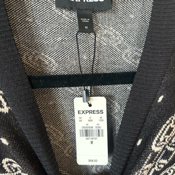 Super cute express chain link sweater crop top size M knit black and white - Picture 5 of 6